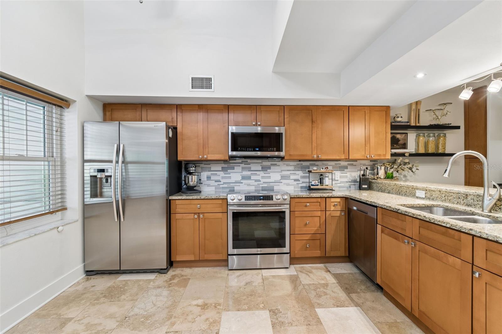 2599 DOLLY BAY DR #302, PALM HARBOR, FL, 34684