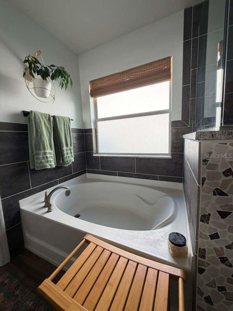 2330 PLANTATION OAK DR, ORLANDO, FL, 32824