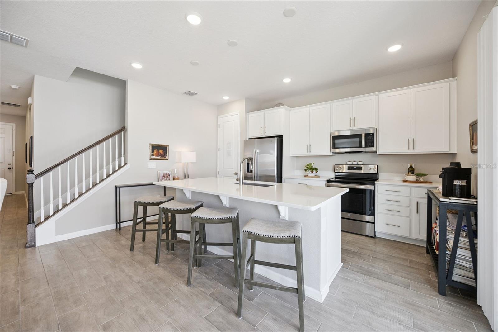 1550 SUGARBELLE CIR, MASCOTTE, FL, 34753