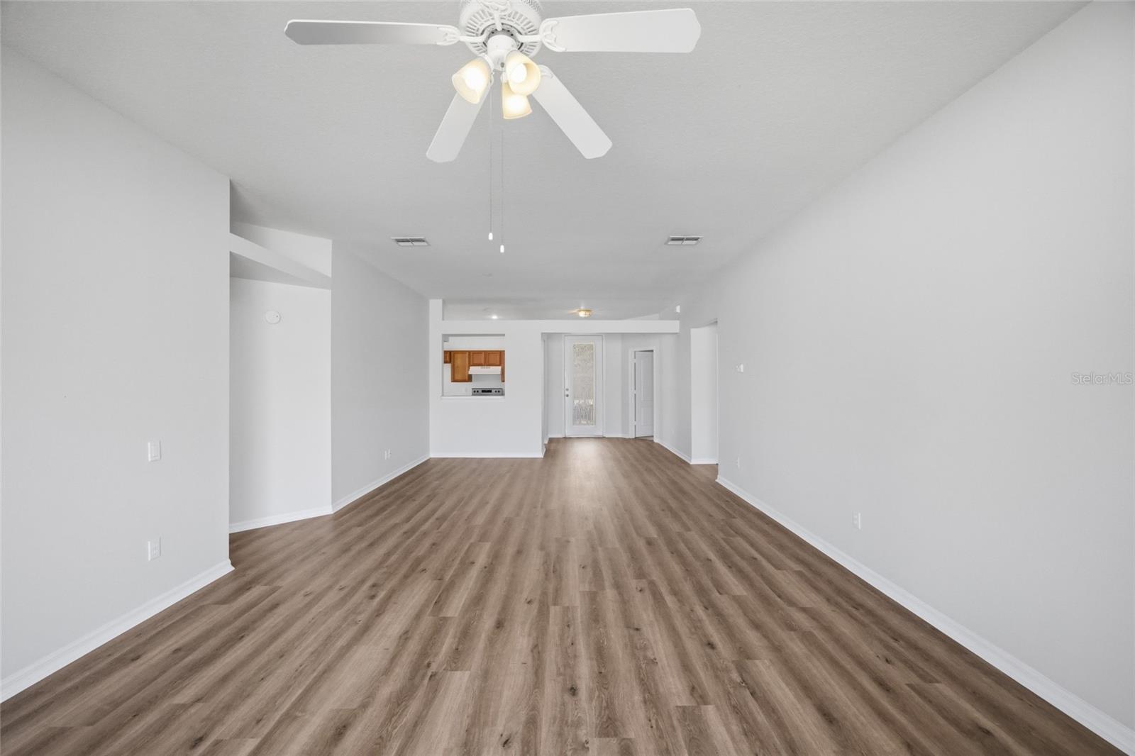 9307 HUNTINGTON PARK WAY, TAMPA, FL, 33647