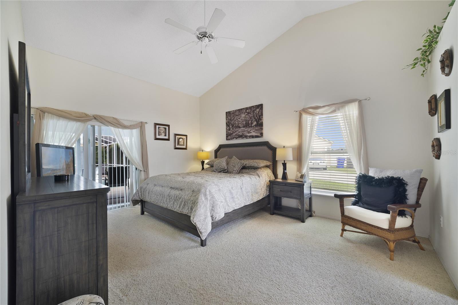 2382 QUEENSWOOD CIR, KISSIMMEE, FL, 34743