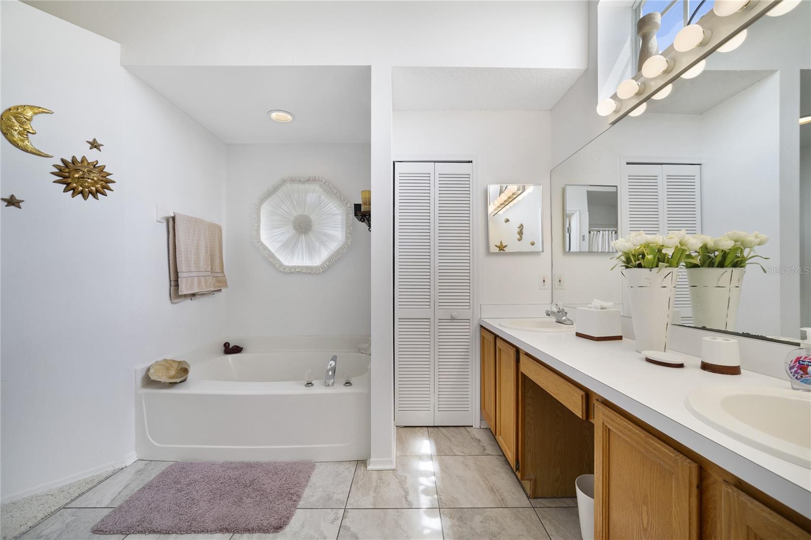 2382 QUEENSWOOD CIR, KISSIMMEE, FL, 34743