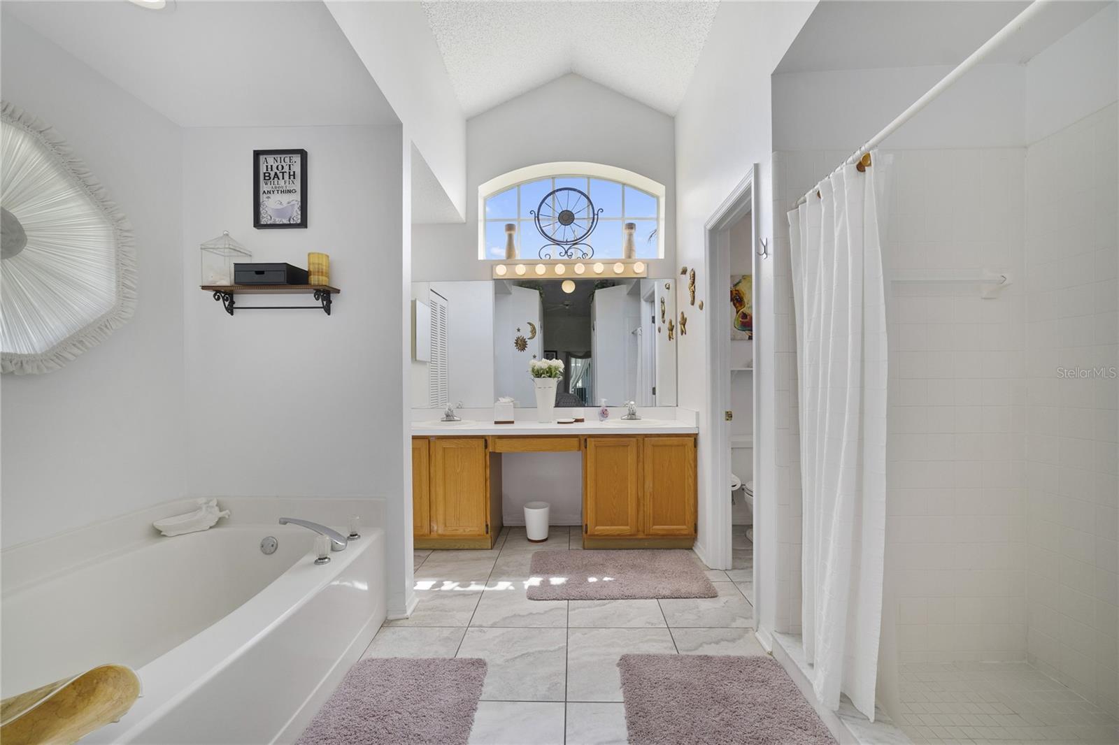 2382 QUEENSWOOD CIR, KISSIMMEE, FL, 34743