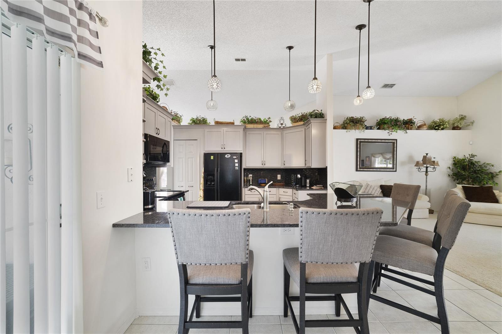 2382 QUEENSWOOD CIR, KISSIMMEE, FL, 34743