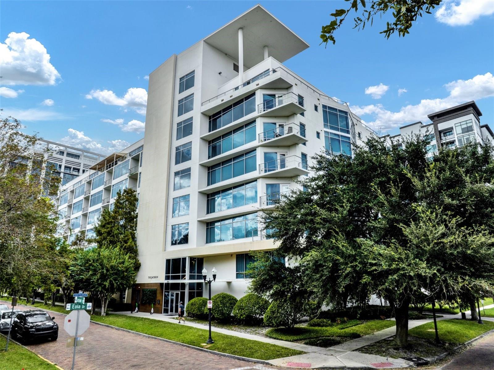 525 E JACKSON ST #305, ORLANDO, FL, 32801