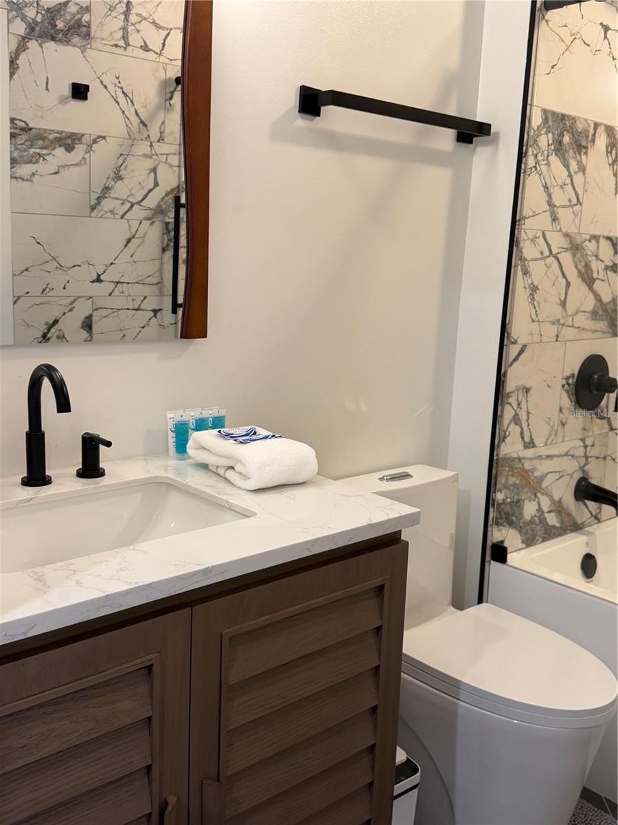 525 E JACKSON ST #305, ORLANDO, FL, 32801