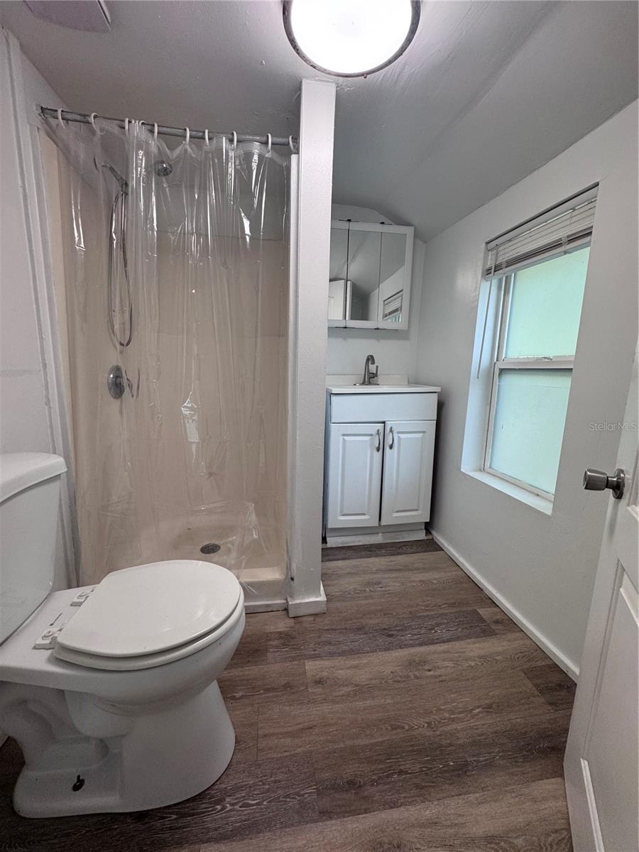 PINECREST, BRADENTON, FL, 34208