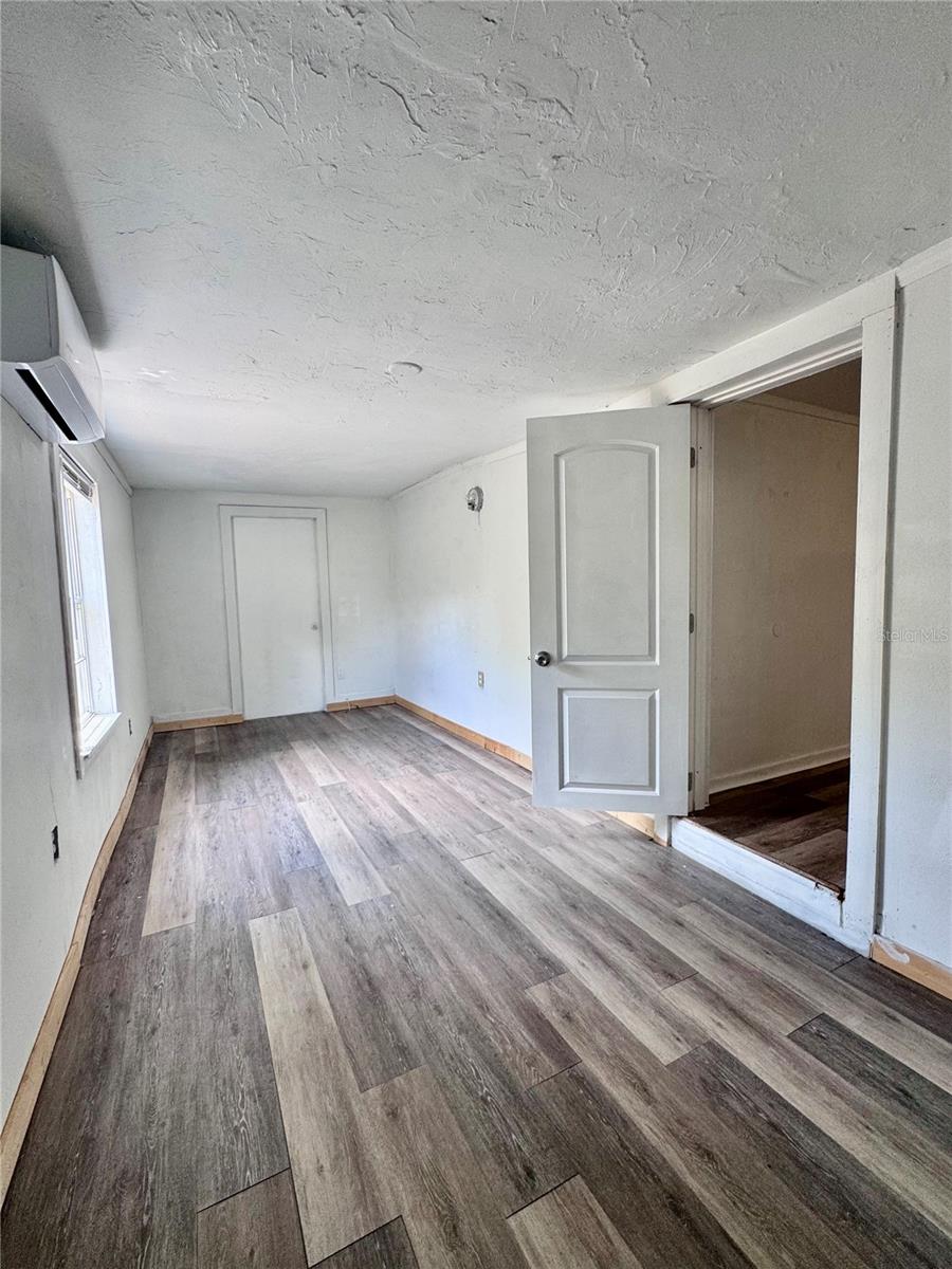 PINECREST, BRADENTON, FL, 34208