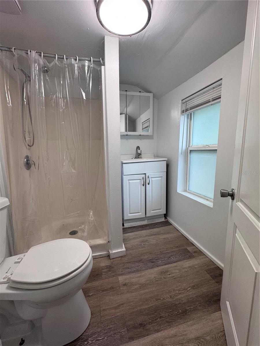 PINECREST, BRADENTON, FL, 34208