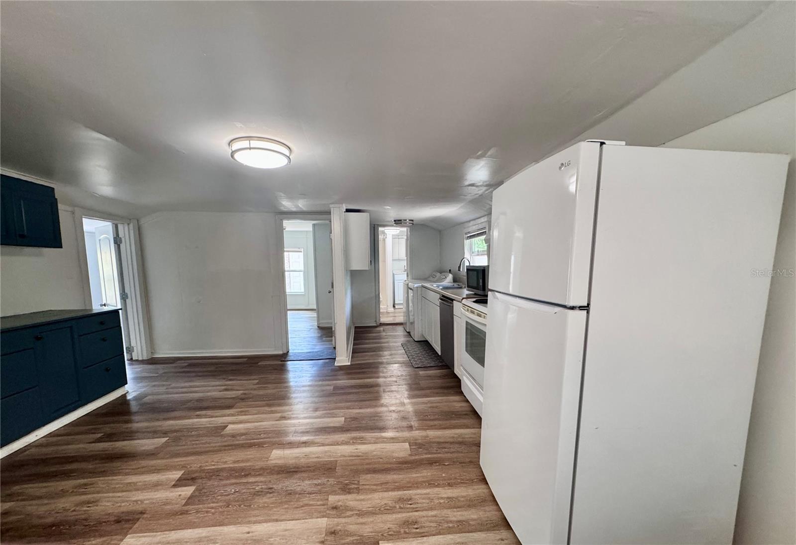 PINECREST, BRADENTON, FL, 34208