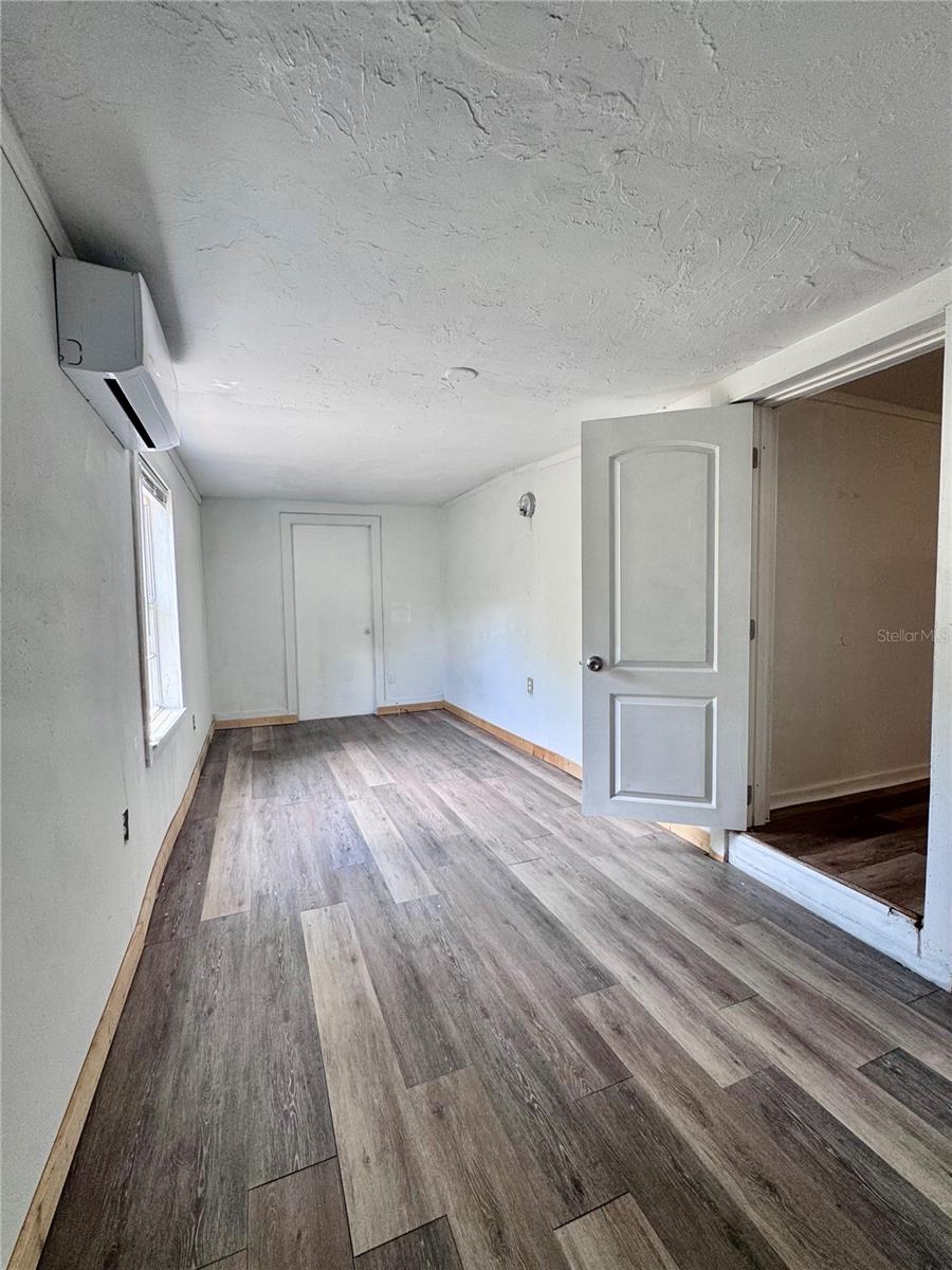 PINECREST, BRADENTON, FL, 34208