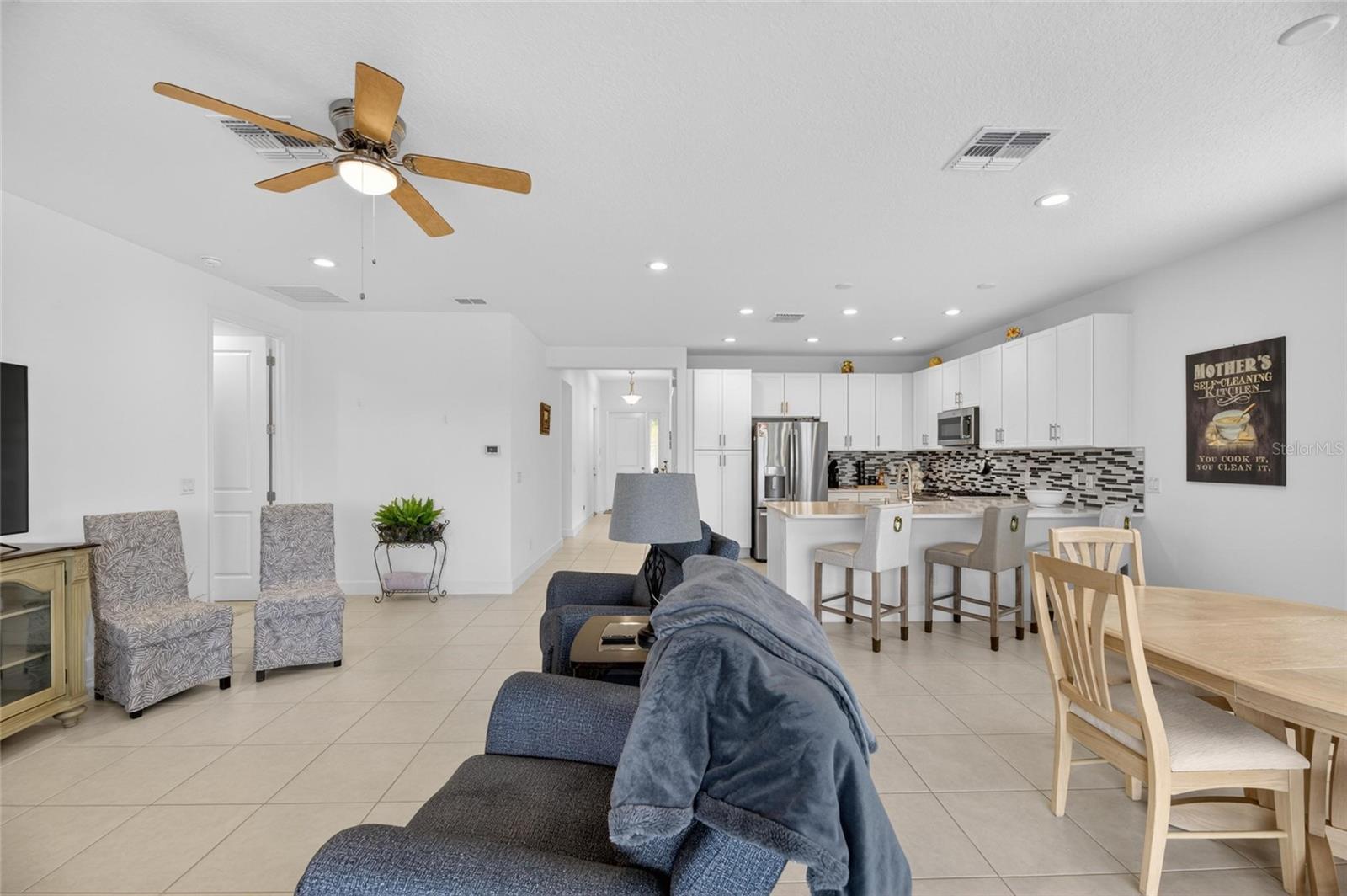4915 SIENNA ISLES AVE, WIMAUMA, FL, 33598