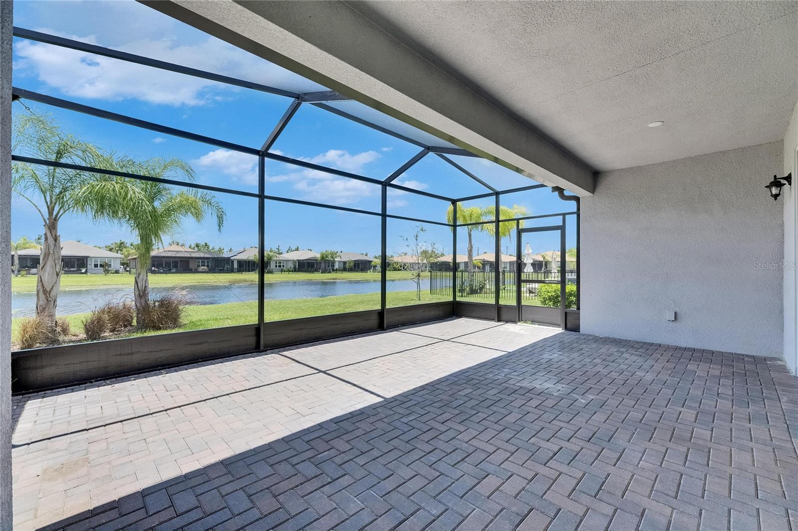 4915 SIENNA ISLES AVE, WIMAUMA, FL, 33598