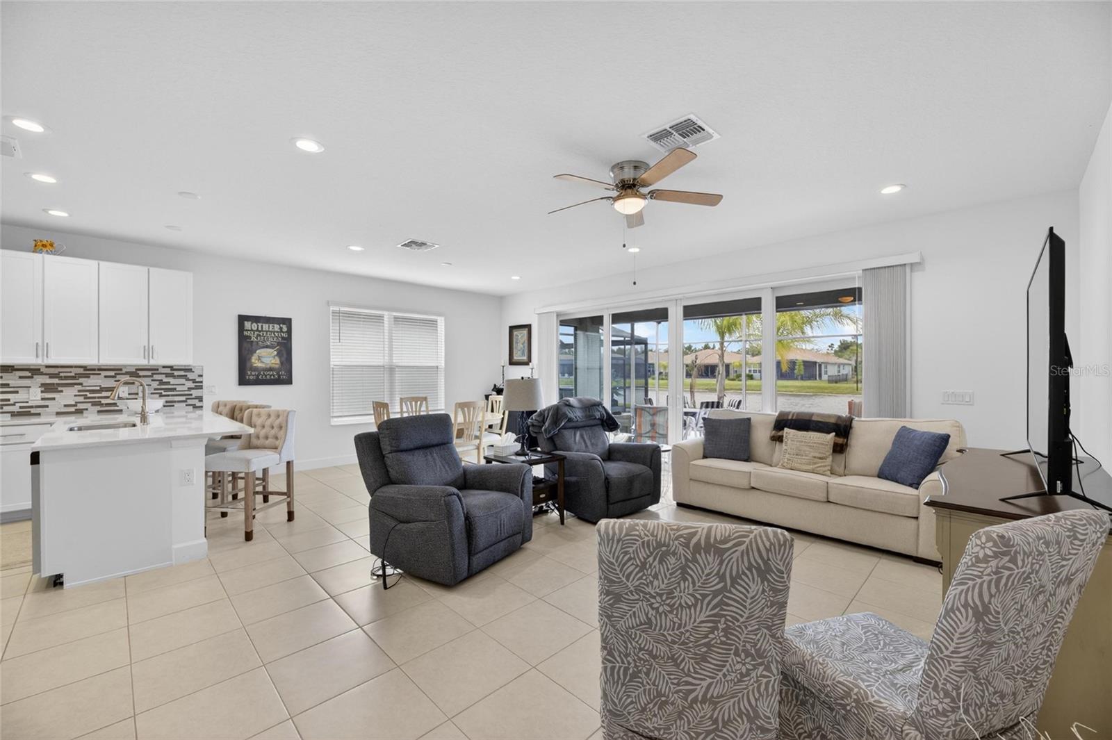 4915 SIENNA ISLES AVE, WIMAUMA, FL, 33598