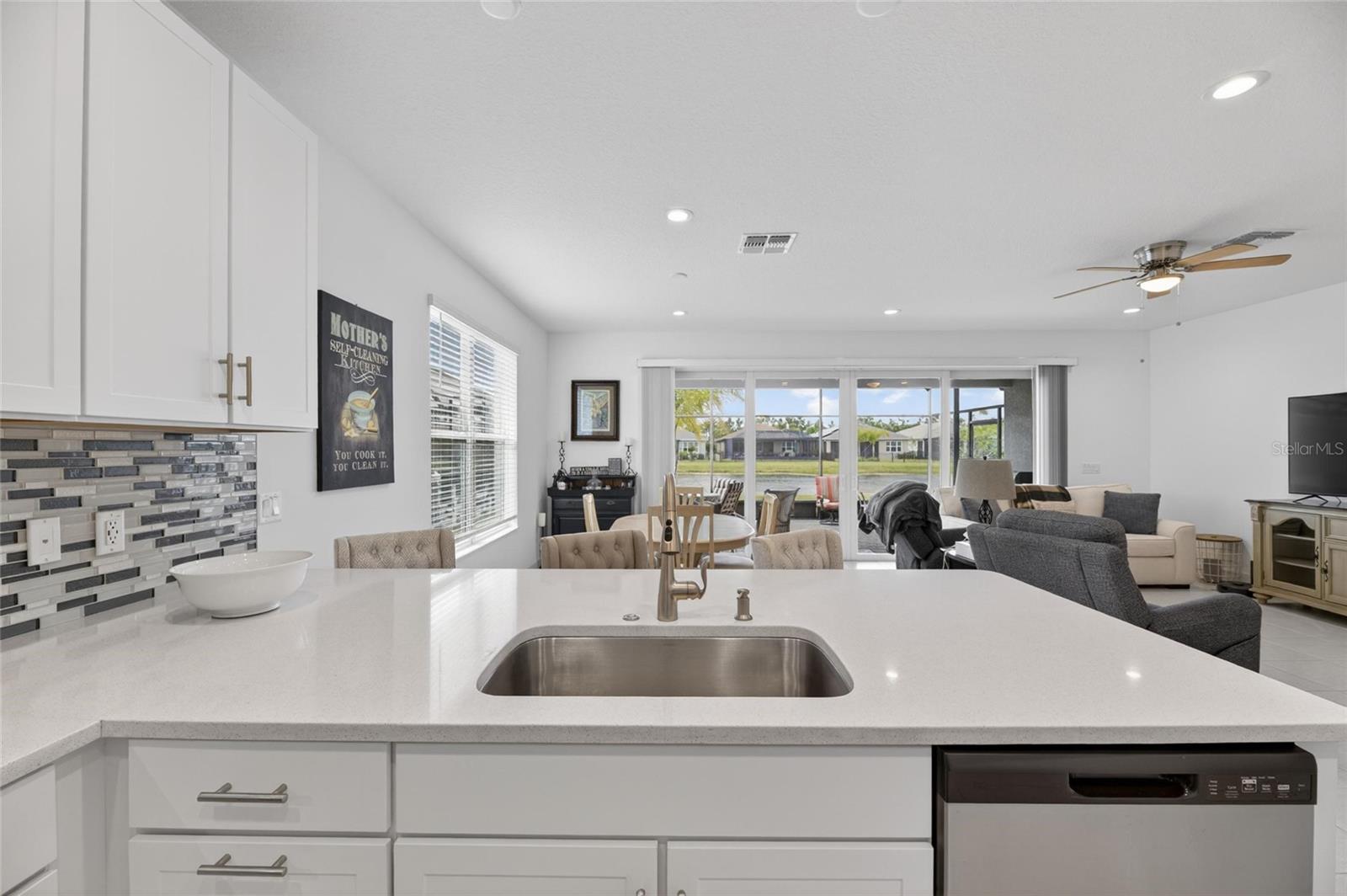 4915 SIENNA ISLES AVE, WIMAUMA, FL, 33598