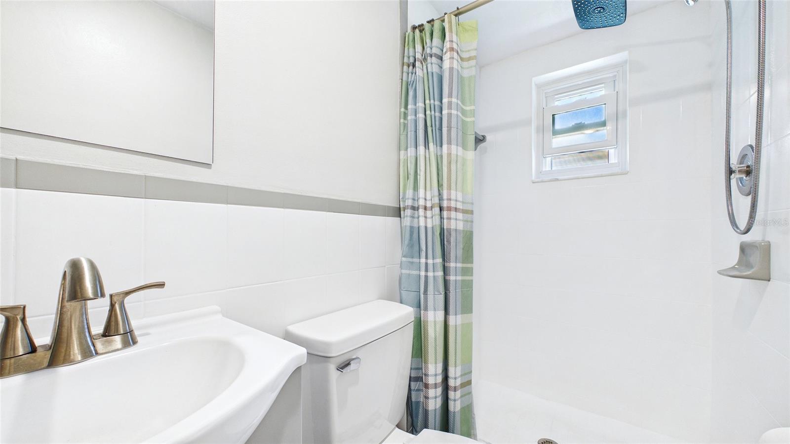 5325 DEVRIES DR, NEW PORT RICHEY, FL, 34652