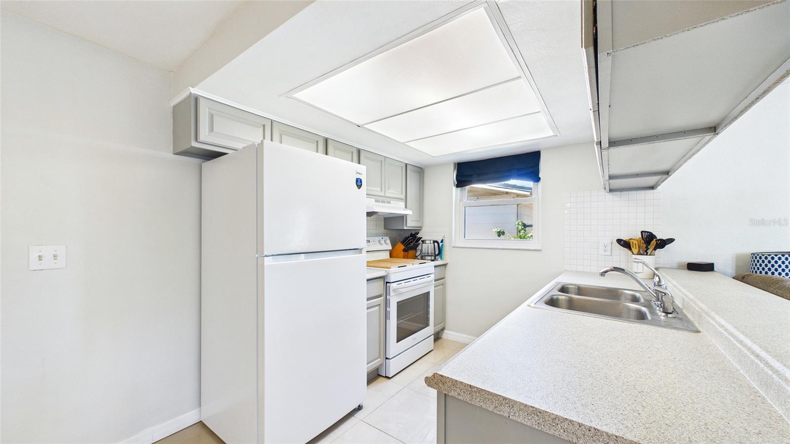 5325 DEVRIES DR, NEW PORT RICHEY, FL, 34652