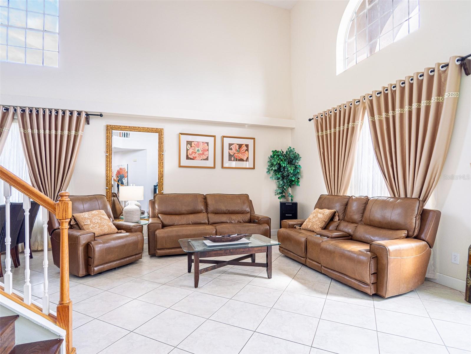 34142 MADIERA LN, SORRENTO, FL, 32776