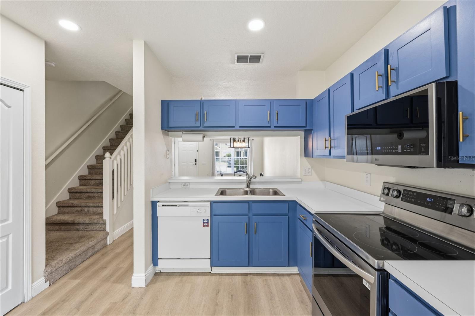 1141 KENNEWICK CT, WESLEY CHAPEL, FL, 33543