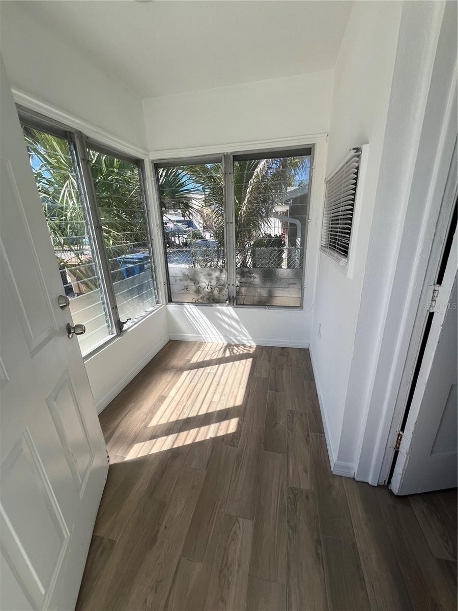 116 145TH AVE E, MADEIRA BEACH, FL, 33708