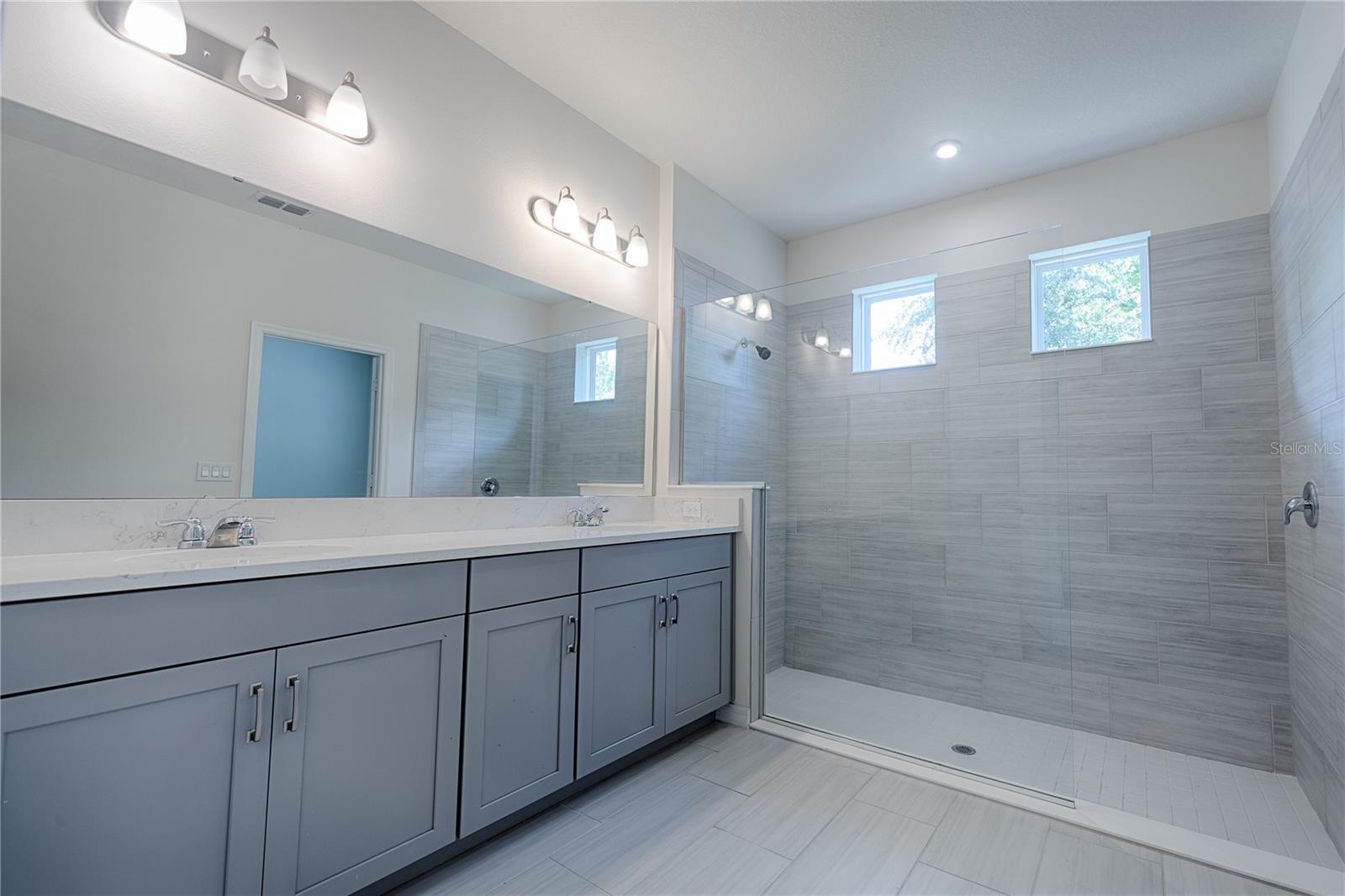 605 BIG PINE AVE, MINNEOLA, FL, 34715