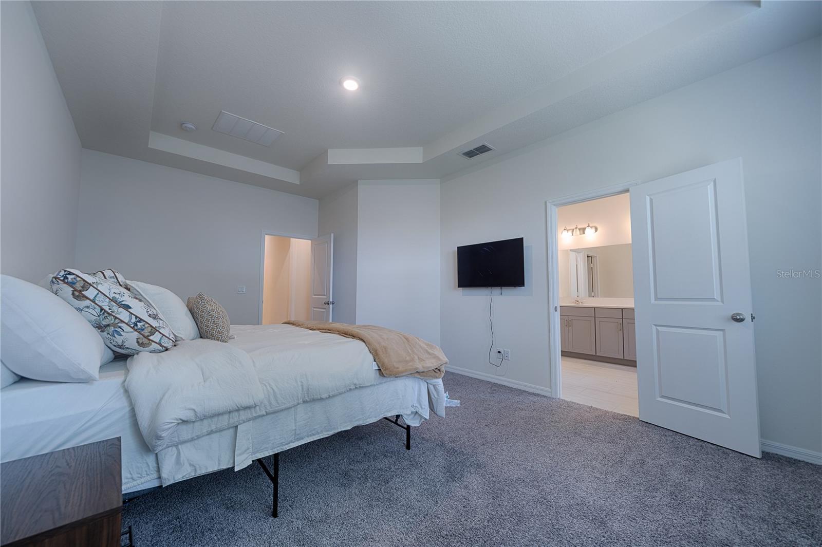 605 BIG PINE AVE, MINNEOLA, FL, 34715