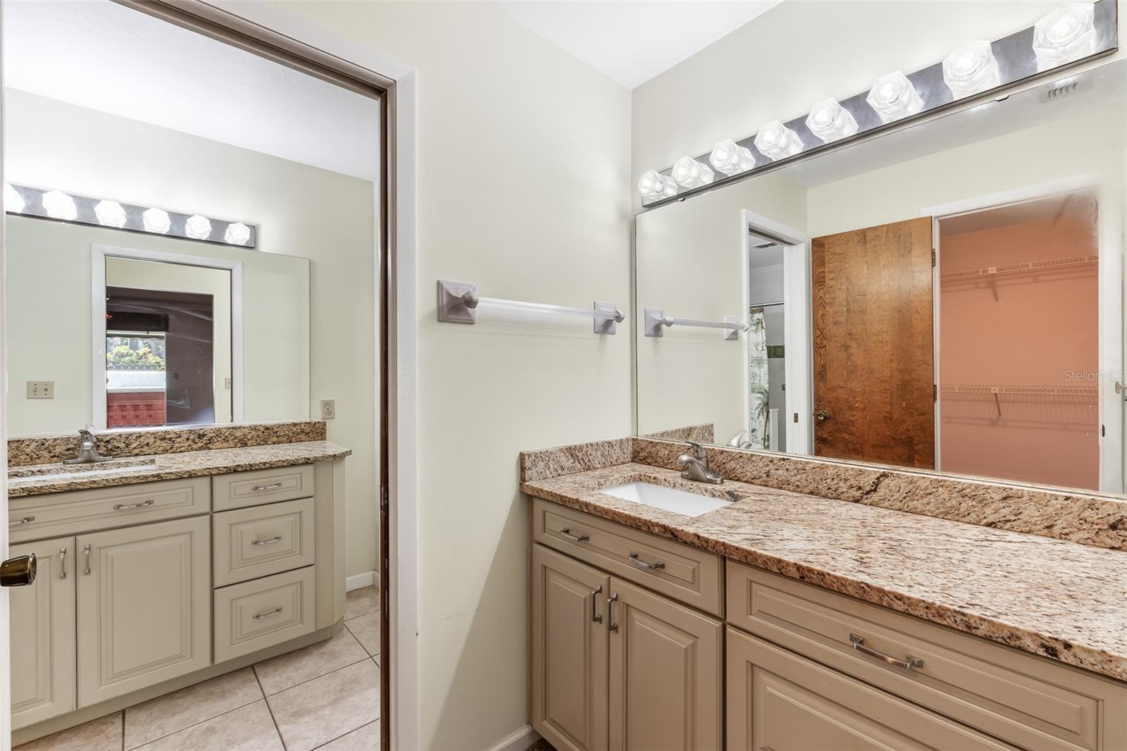 4587 FRIAR TUCK LN, SARASOTA, FL, 34232