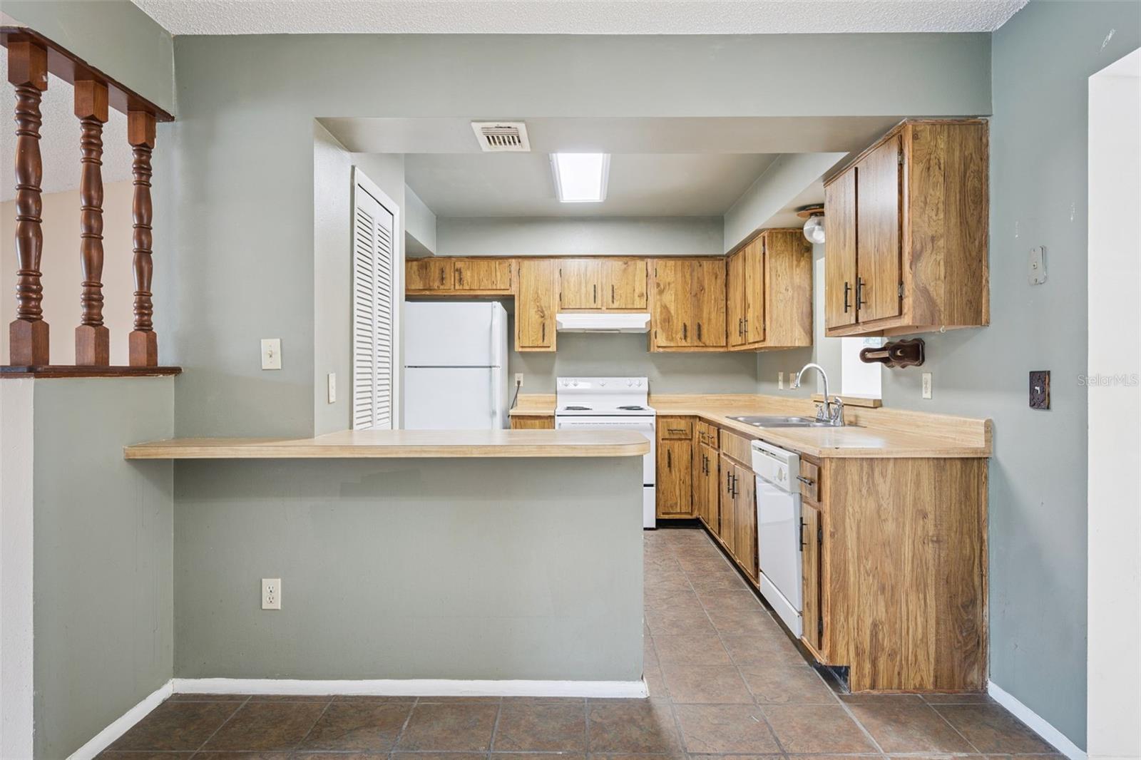 8723 HILL PINE RD, ORLANDO, FL, 32825