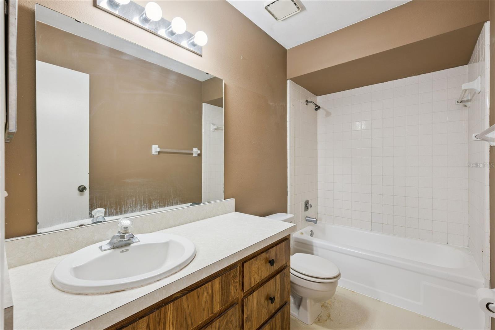 8723 HILL PINE RD, ORLANDO, FL, 32825