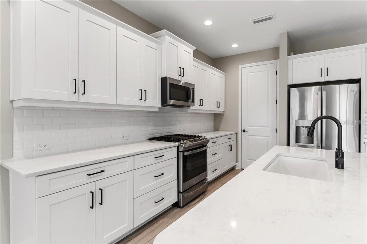 10214 CRYSTAL ISLES CIR, SARASOTA, FL, 34241