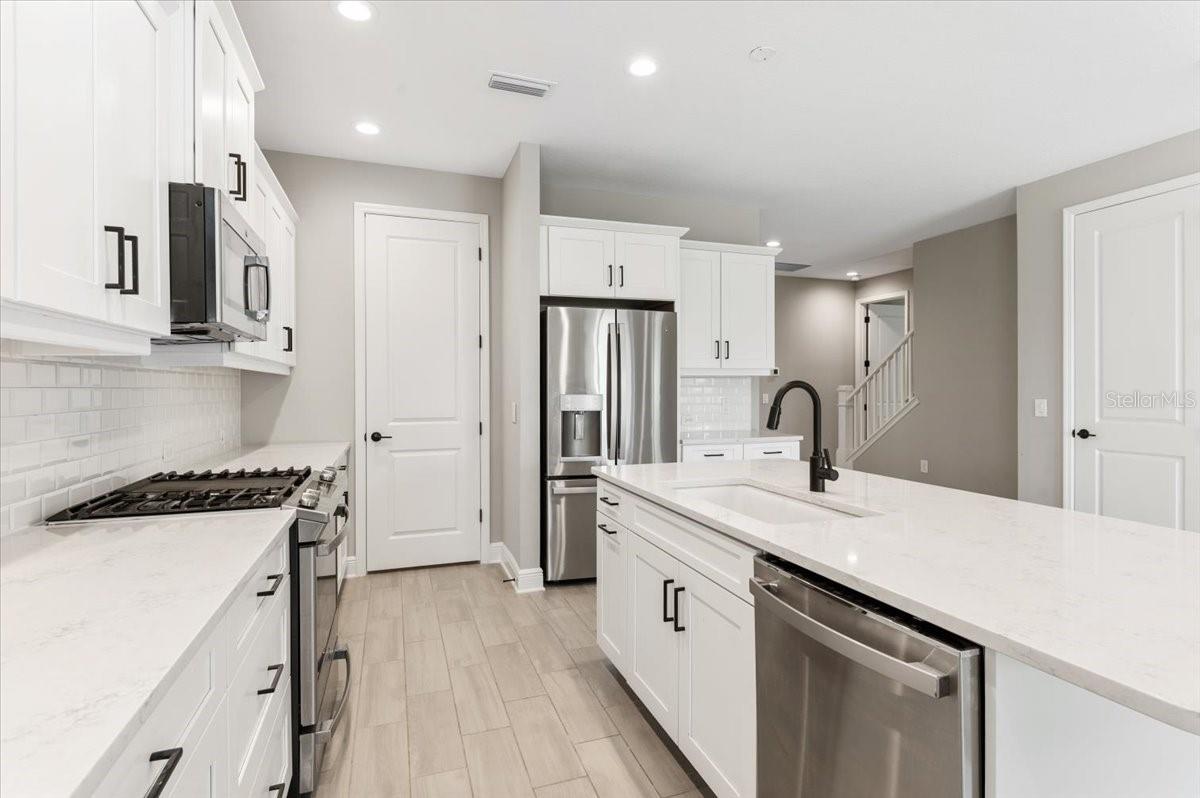 10214 CRYSTAL ISLES CIR, SARASOTA, FL, 34241
