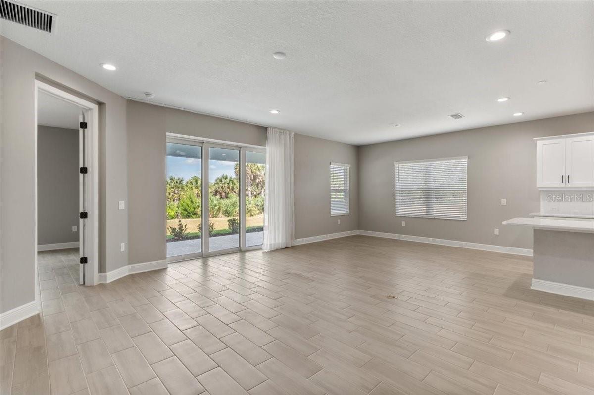 10214 CRYSTAL ISLES CIR, SARASOTA, FL, 34241
