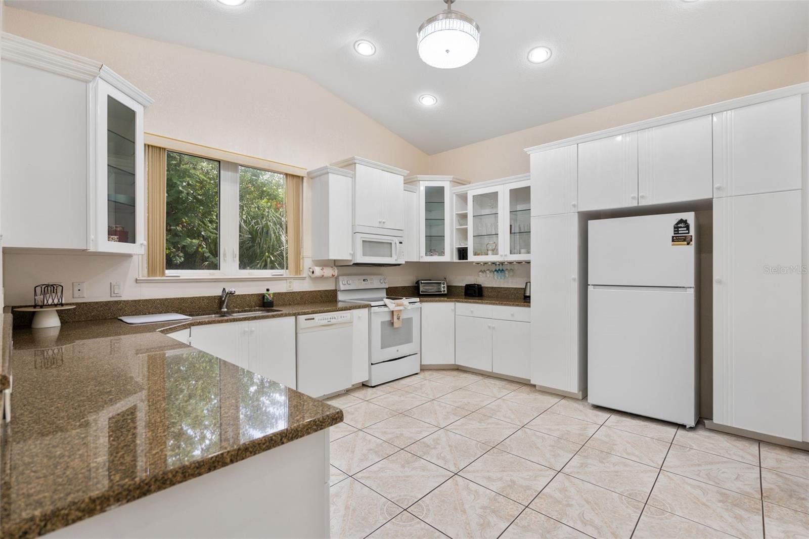 333 ORDUNA DR, NORTH PORT, FL, 34287