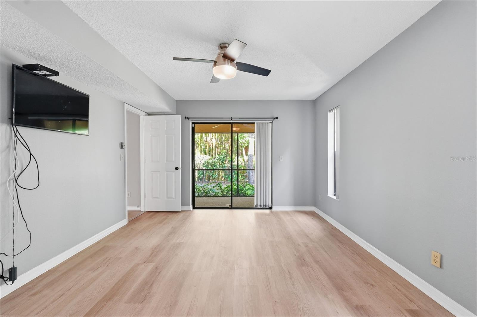 3163 LANDMARK DR #615, CLEARWATER, FL, 33761