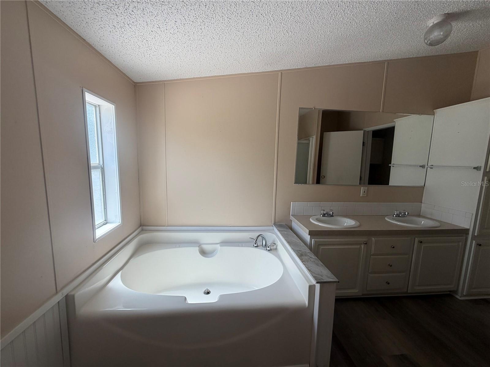 12703 LOVERS LN, RIVERVIEW, FL, 33579