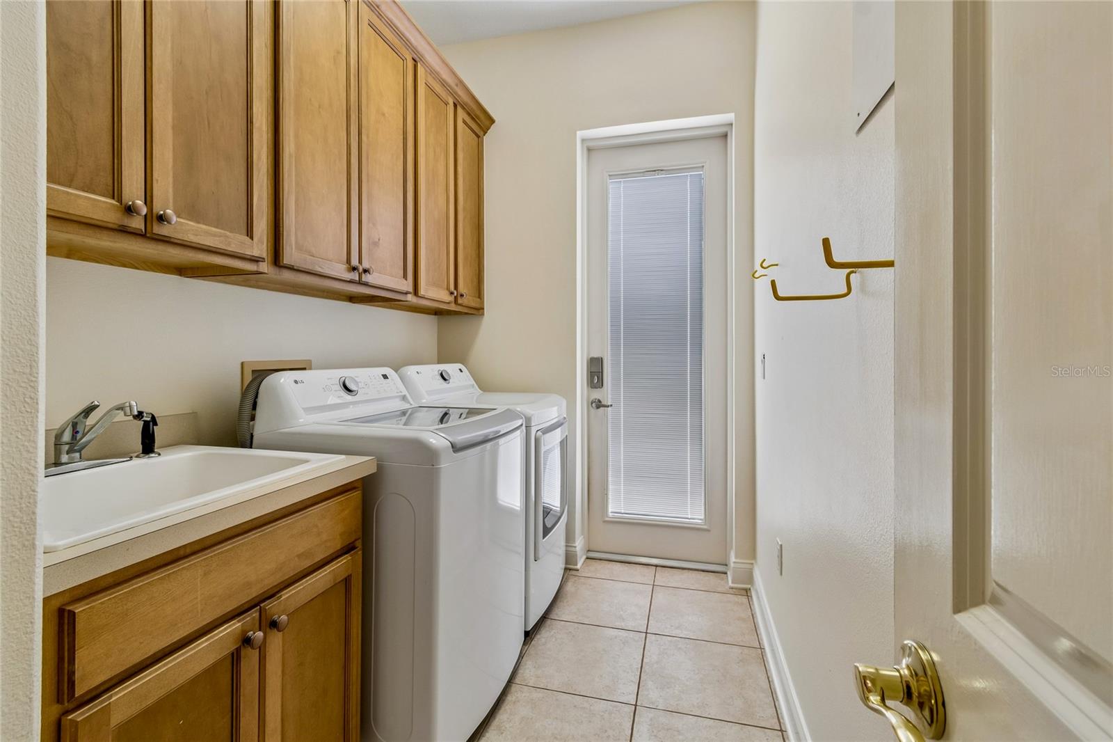 601 VIENTO DE AVILA, TAMPA, FL, 33613