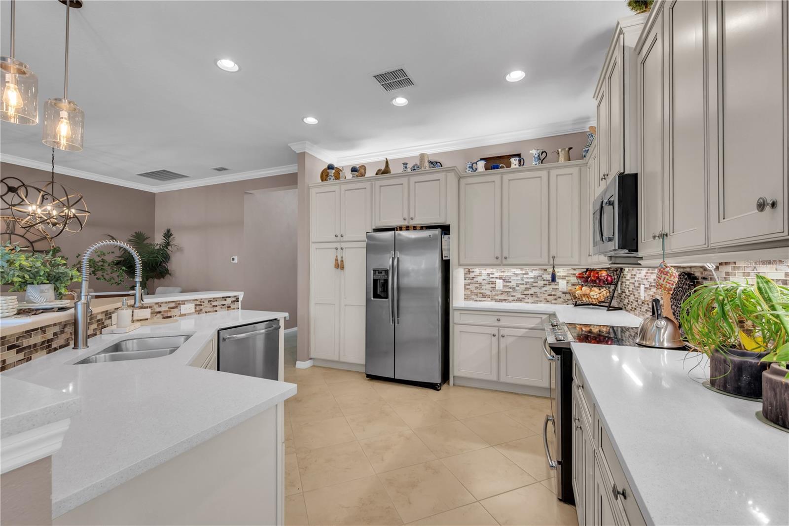 4853 GRAND BANKS DR, WIMAUMA, FL, 33598