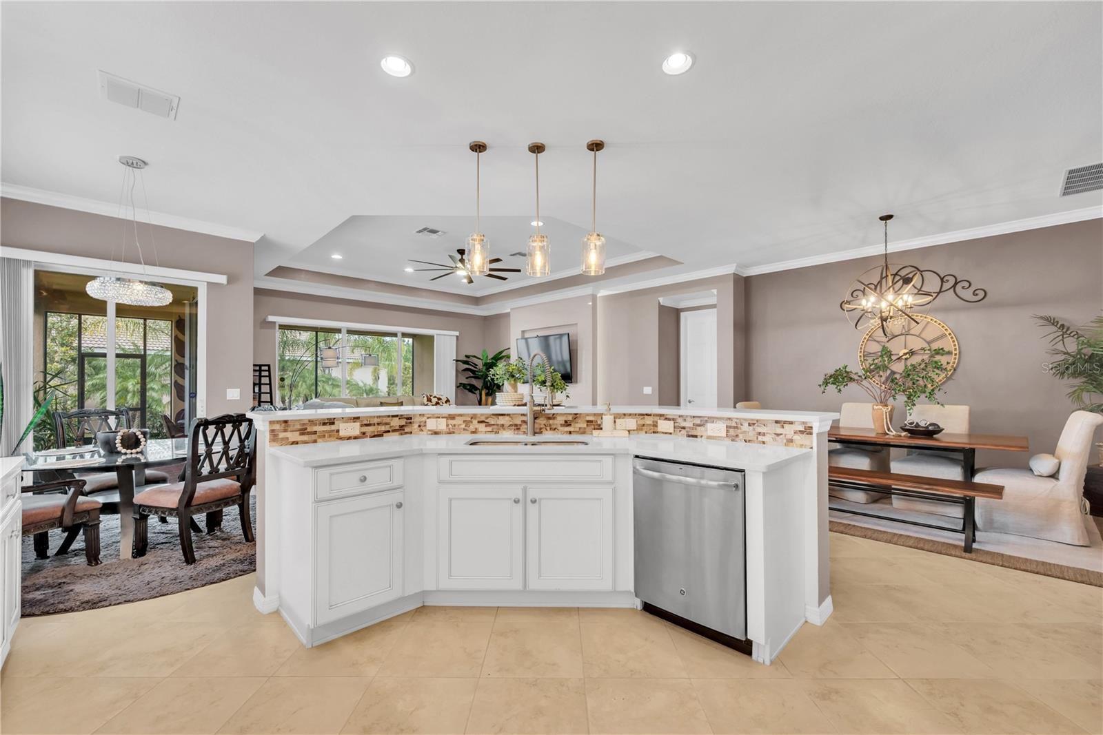 4853 GRAND BANKS DR, WIMAUMA, FL, 33598