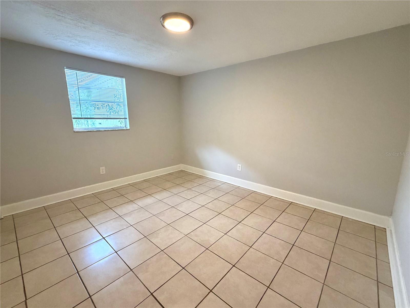 10022 E WILDER AVE #12, TAMPA, FL, 33610