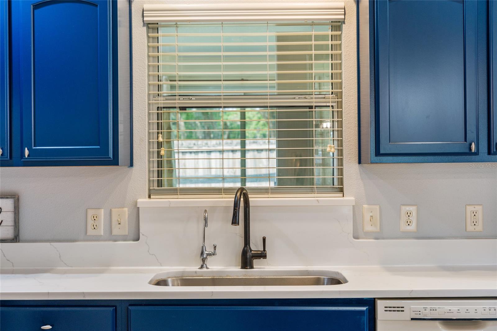 8329 SE 177TH BARTRAM LOOP, THE VILLAGES, FL, 32162