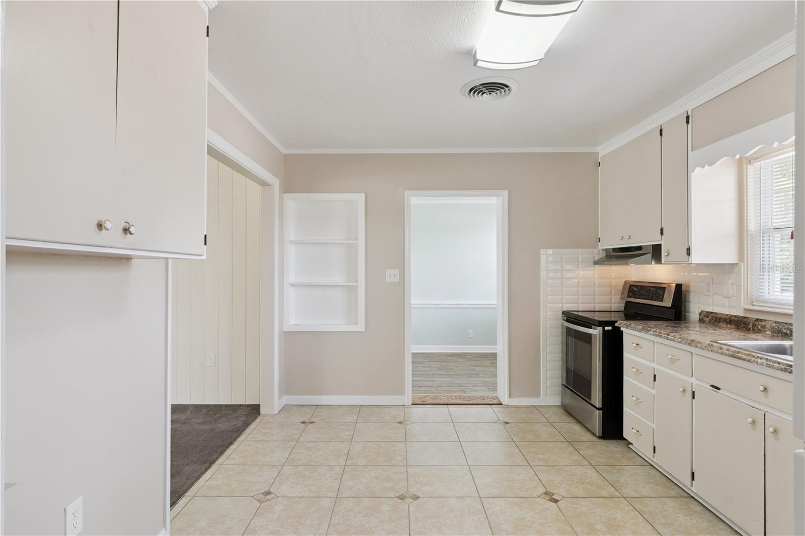 235 RIDGE MANOR DR, LAKE WALES, FL, 33853