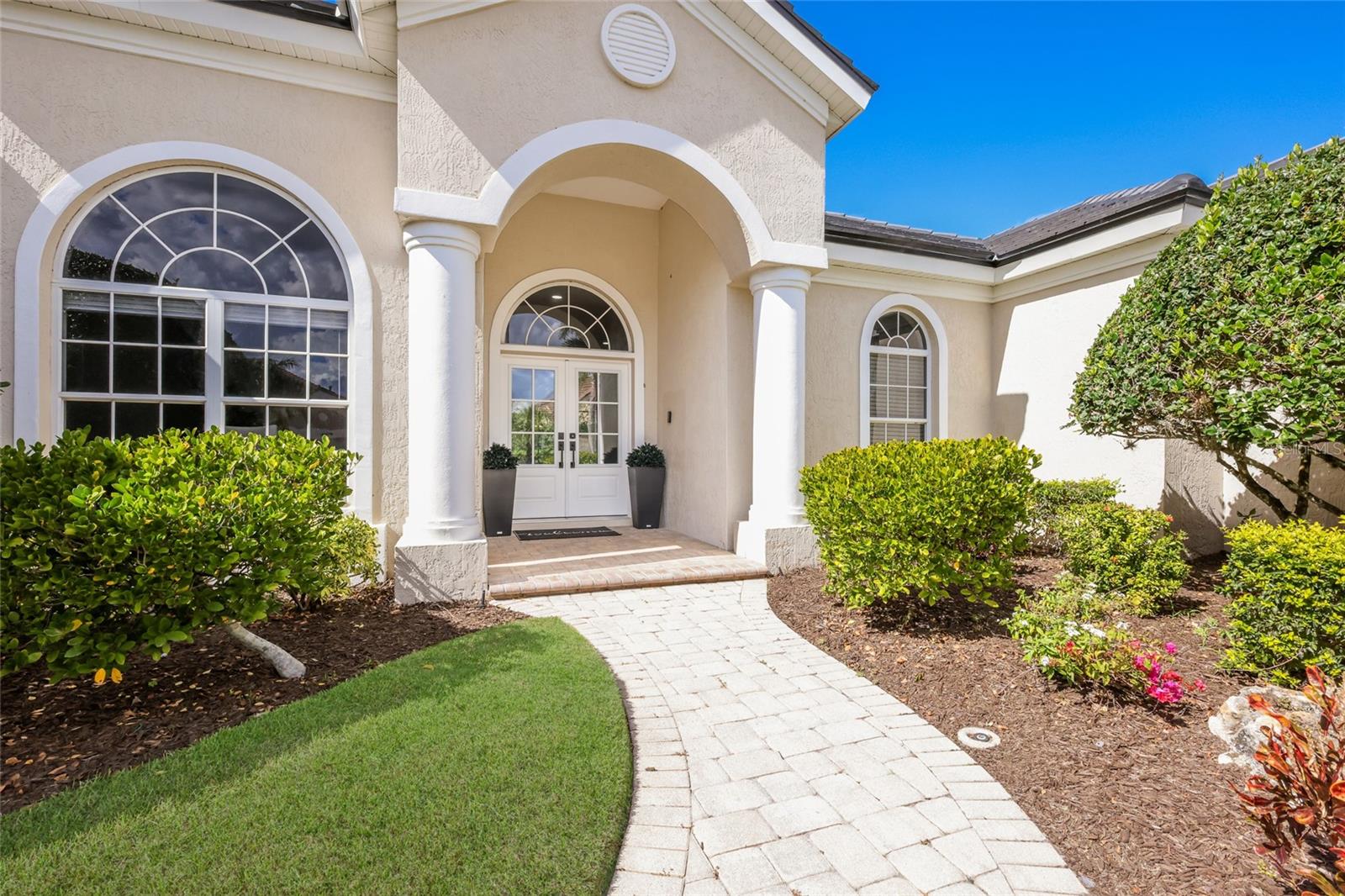 8009 ROYAL BIRKDALE CIR, LAKEWOOD RANCH, FL, 34202