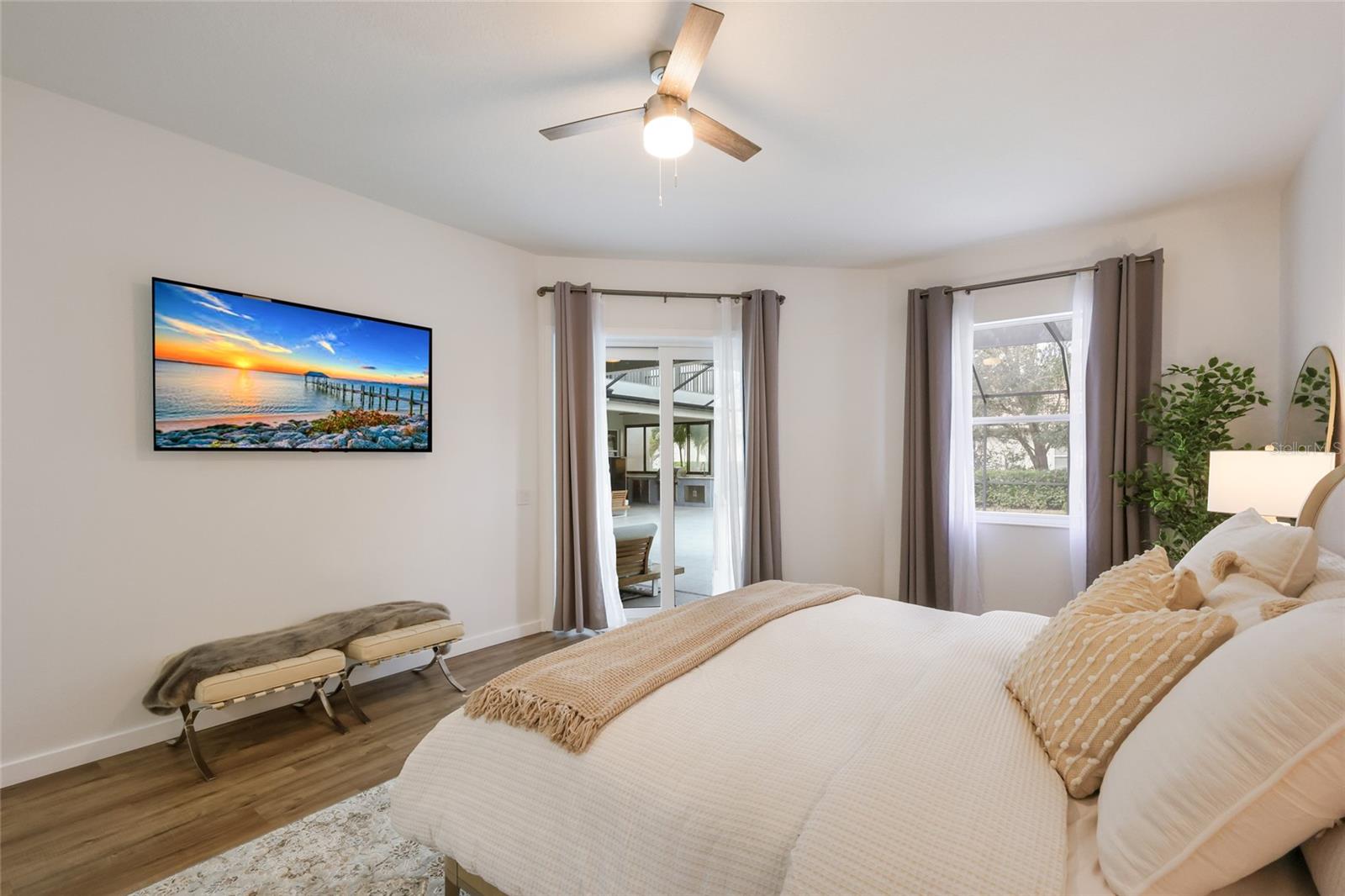 8009 ROYAL BIRKDALE CIR, LAKEWOOD RANCH, FL, 34202