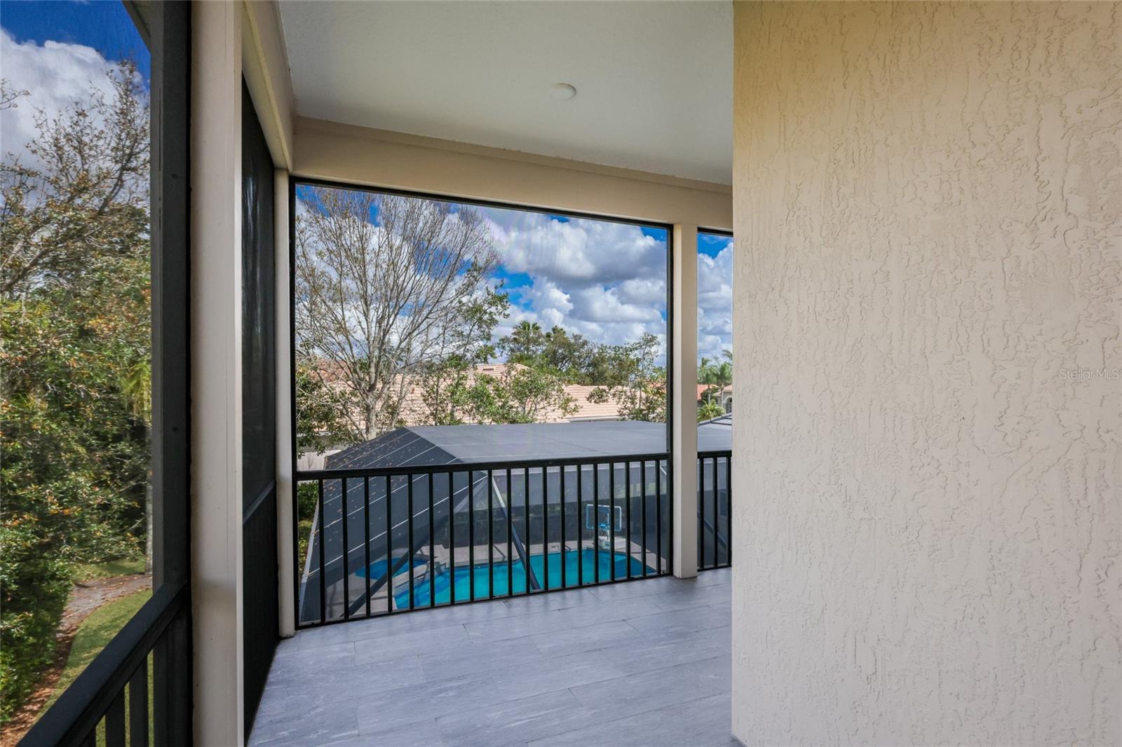 8009 ROYAL BIRKDALE CIR, LAKEWOOD RANCH, FL, 34202