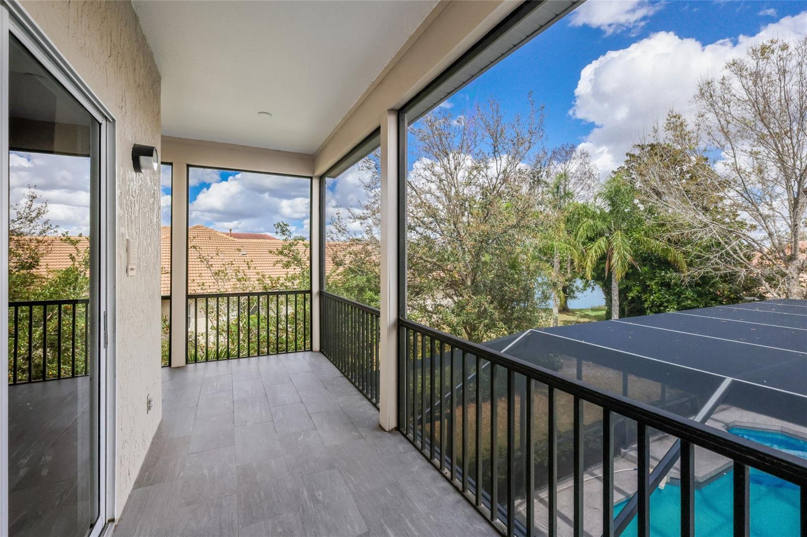 8009 ROYAL BIRKDALE CIR, LAKEWOOD RANCH, FL, 34202