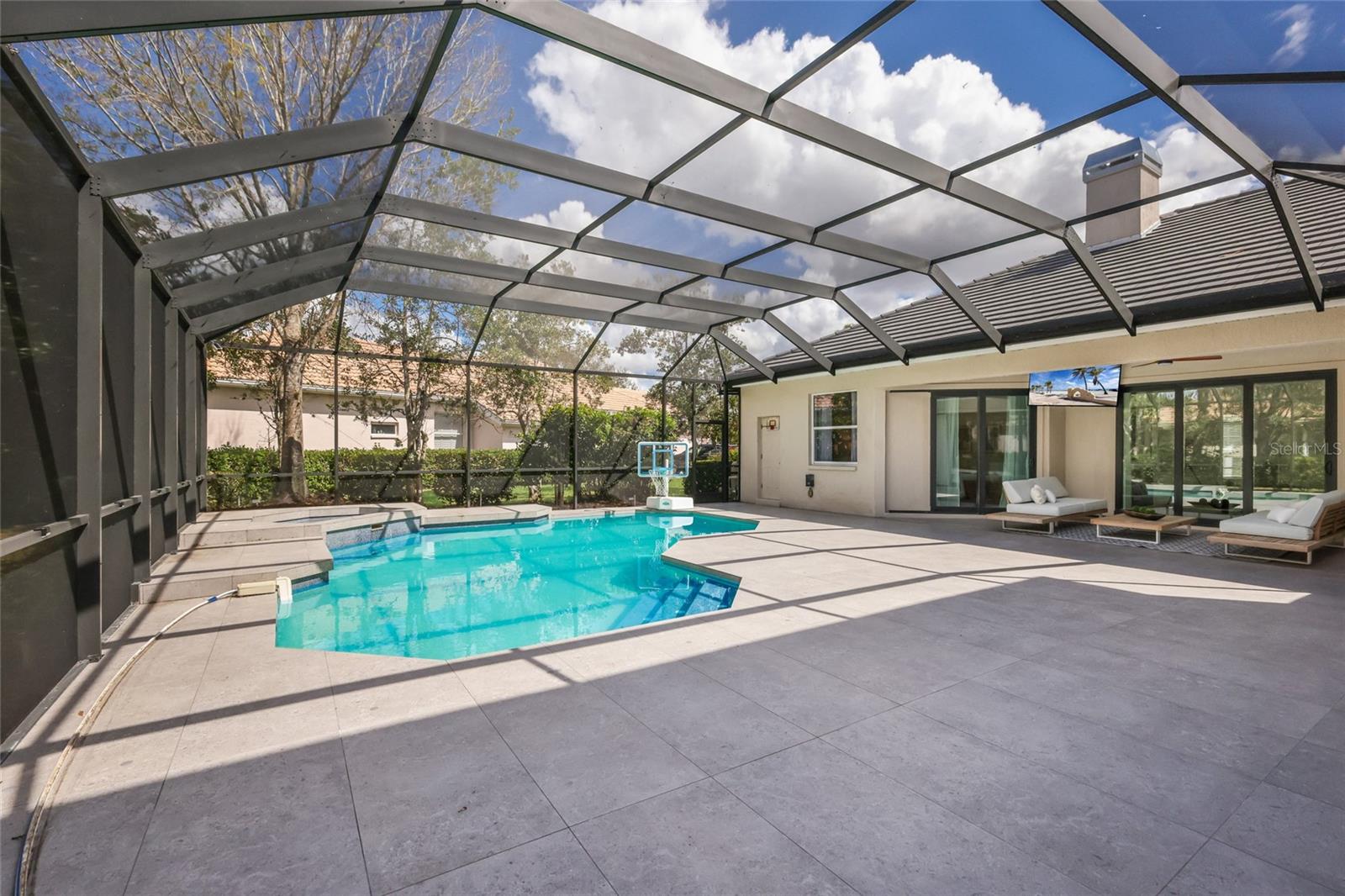 8009 ROYAL BIRKDALE CIR, LAKEWOOD RANCH, FL, 34202