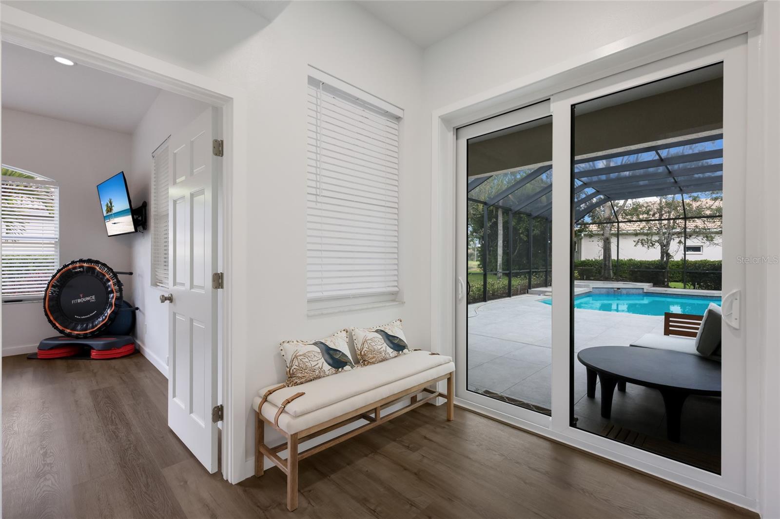 8009 ROYAL BIRKDALE CIR, LAKEWOOD RANCH, FL, 34202