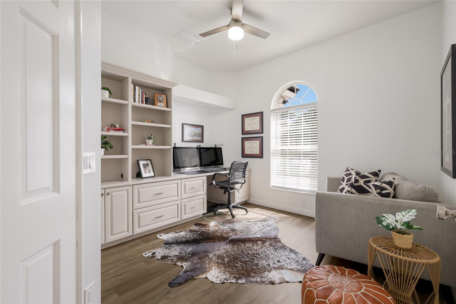 8009 ROYAL BIRKDALE CIR, LAKEWOOD RANCH, FL, 34202