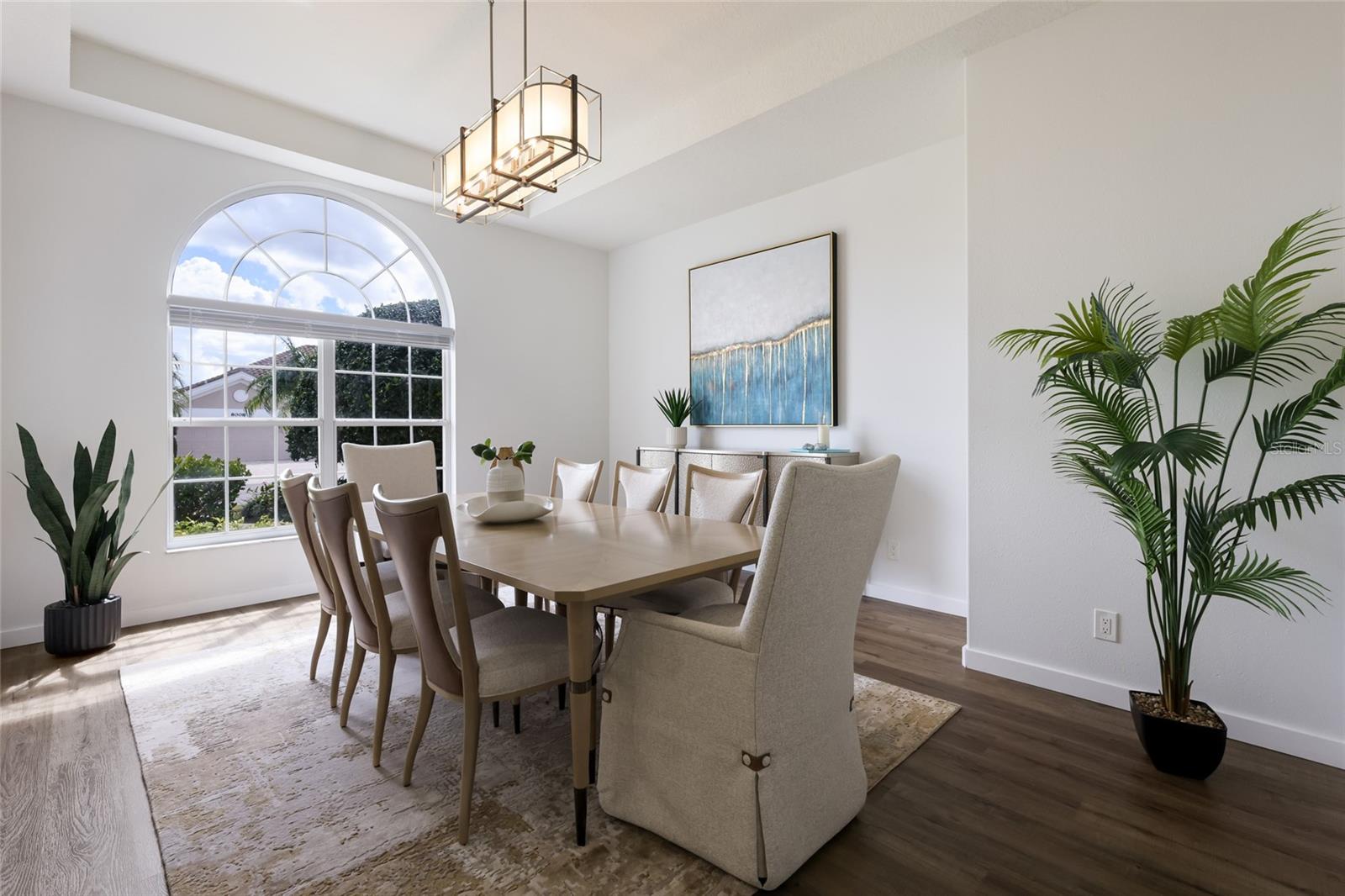 8009 ROYAL BIRKDALE CIR, LAKEWOOD RANCH, FL, 34202