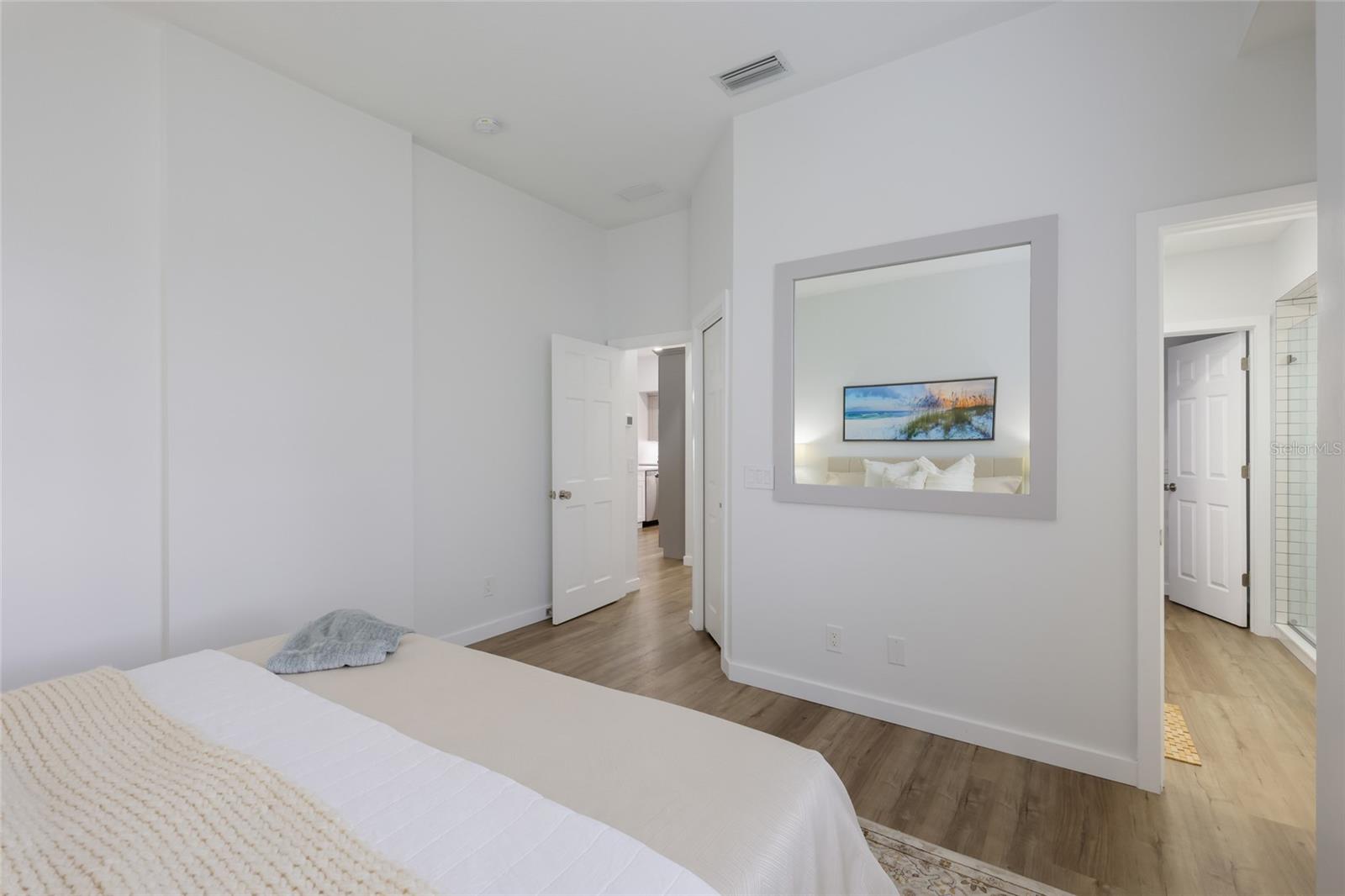 8009 ROYAL BIRKDALE CIR, LAKEWOOD RANCH, FL, 34202